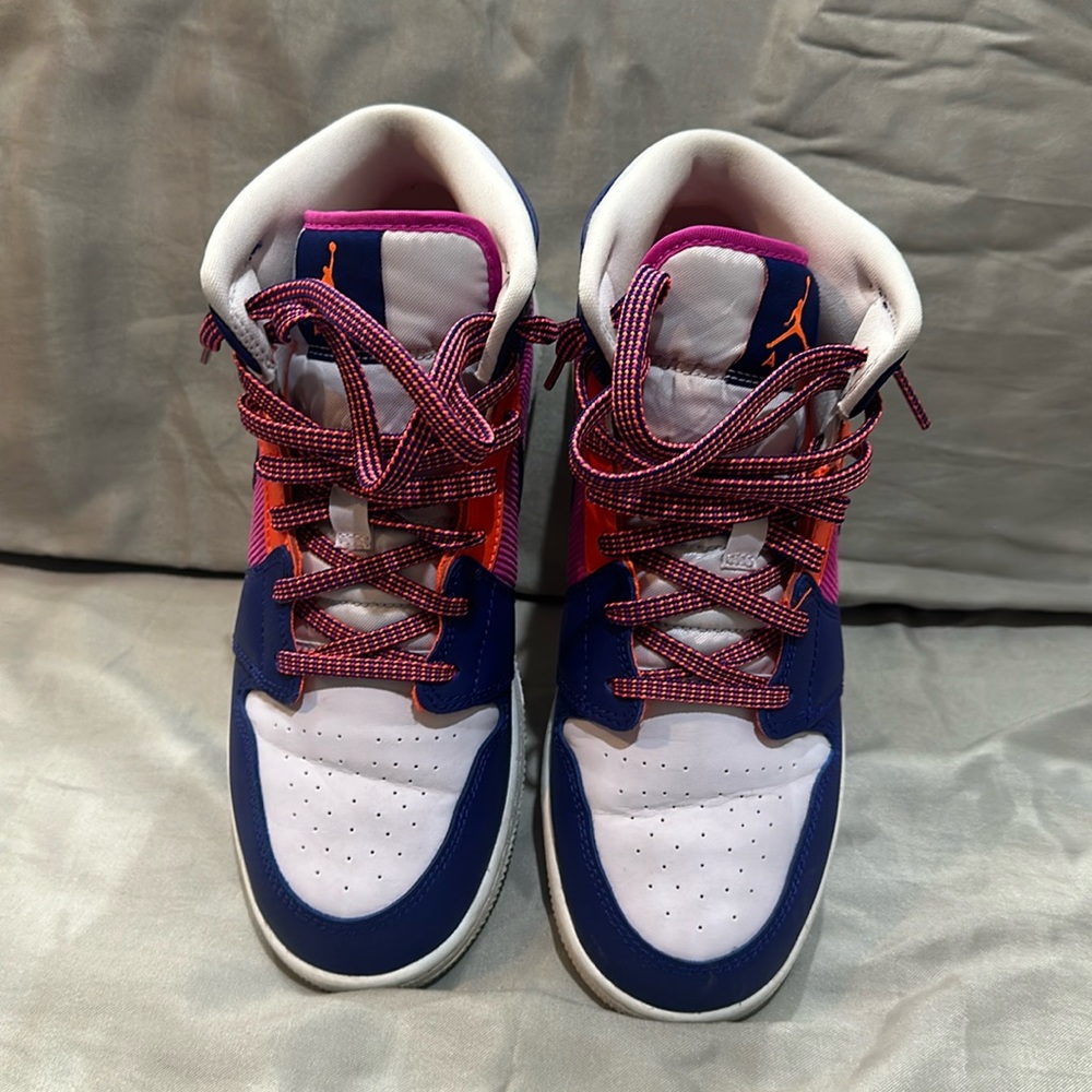 Air Jordan 1 Mid GS